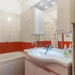 2 Bedroom Cozy In